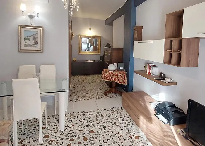 Tra Le Antiche Mura E Garbatella